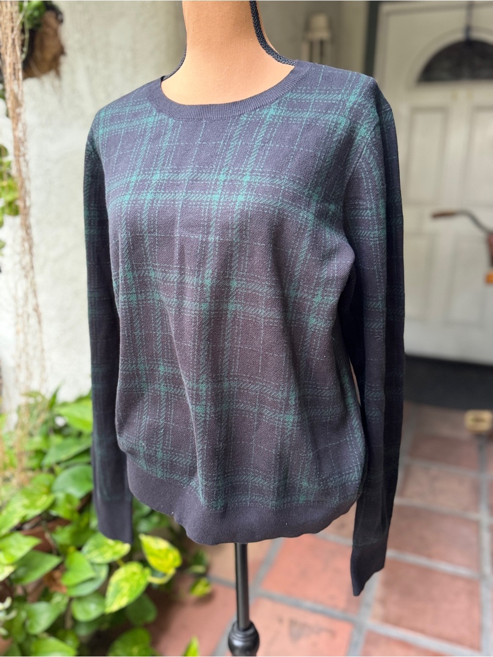 Bass Black & Green Plaid Crewneck Sweater - Picture 2 of 4